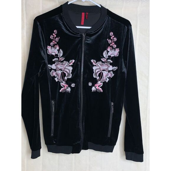 Love Scarlett Black Velvet Embroidered Jacket Full Zip Pockets Cozy‎ Stretch S - Picture 1 of 9
